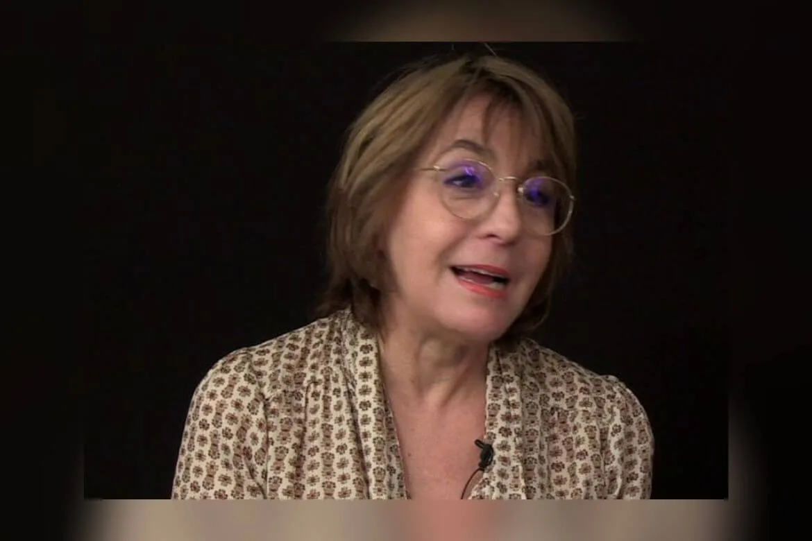 ⚡️Flash Info Elisabeth Daldoul décorée au titre de Chevalier des Arts et Lettres